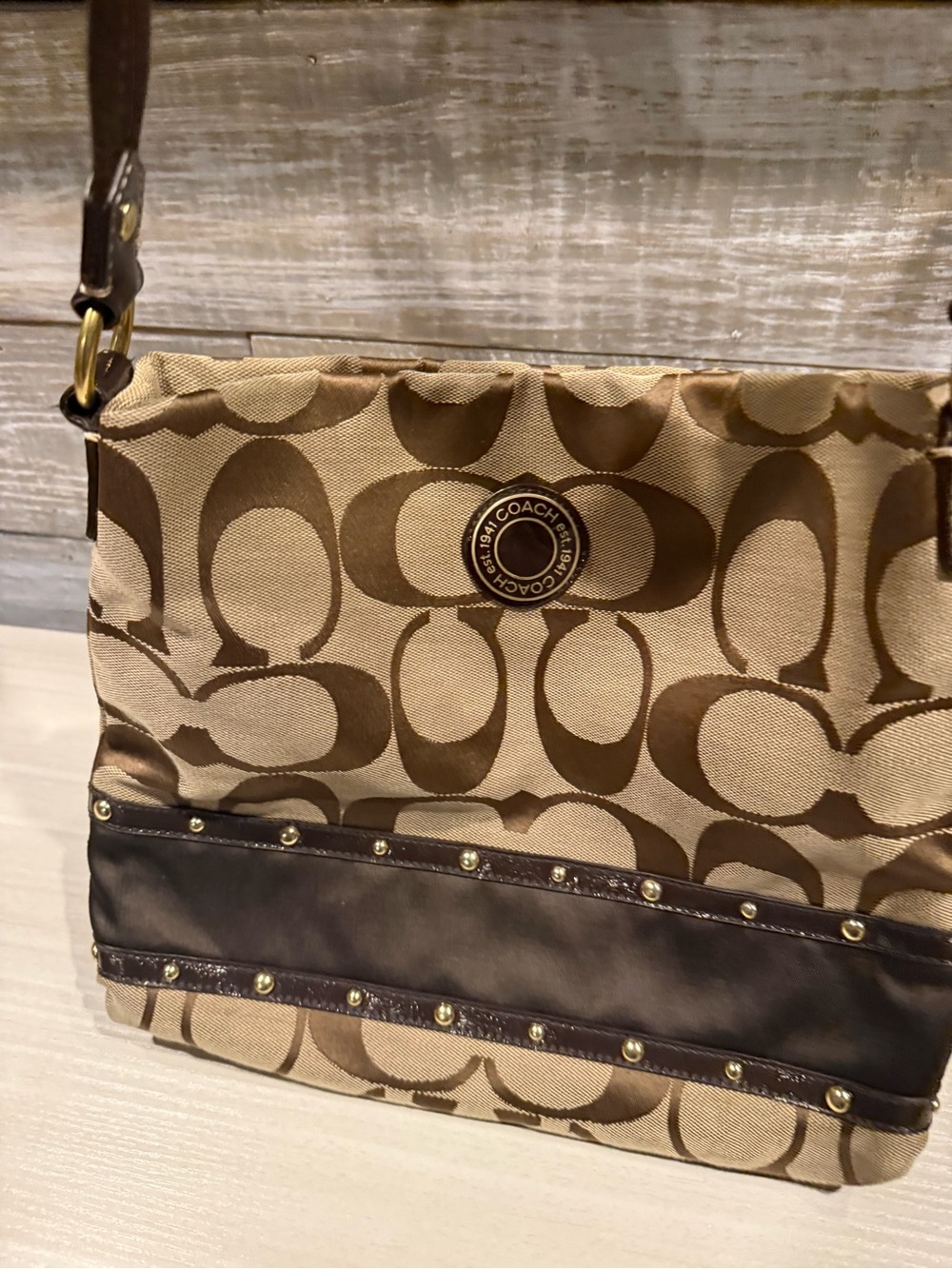 Coach signature purse - Picture 2 of 9